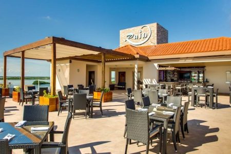 Rain Restaurant & Rooftop Terrace